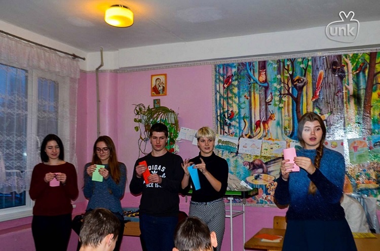 Students of the School of Medicine – participants of the charitable campaign “Give love to the children”