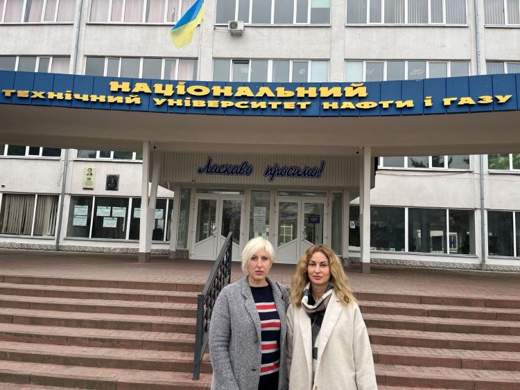 Lecturers of the School of Medicine at the place of implementation of the program of offline study of international students