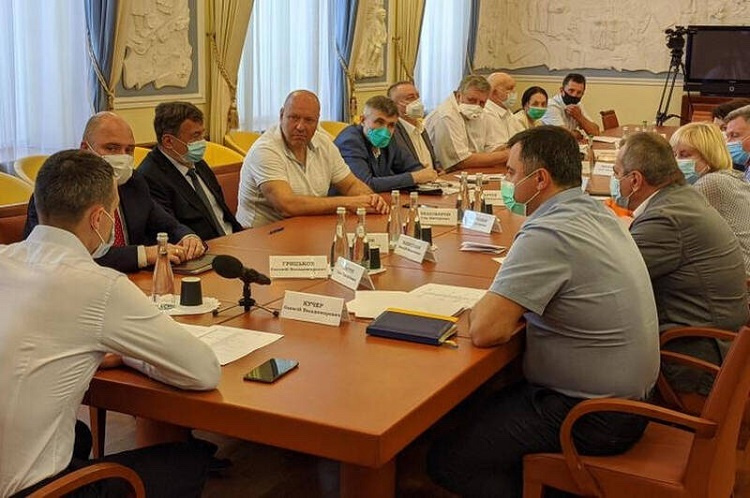 The President of the university and the dean of the School of Medicine took part in a working meeting with the governor of Kharkiv region