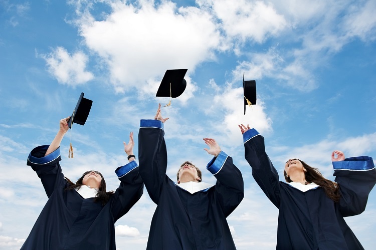 Regulatory documents that govern the training of "Masters of Medicine" have been developed and published