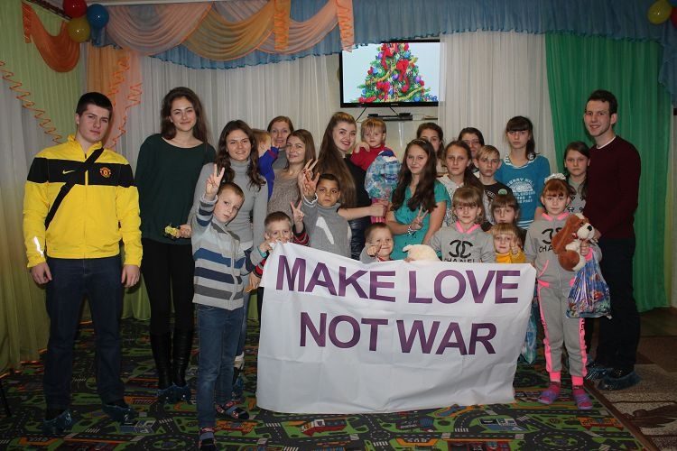 Students of the School of Medicine - the organizers of the charity event for Saint Nicholas Day